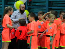 ����